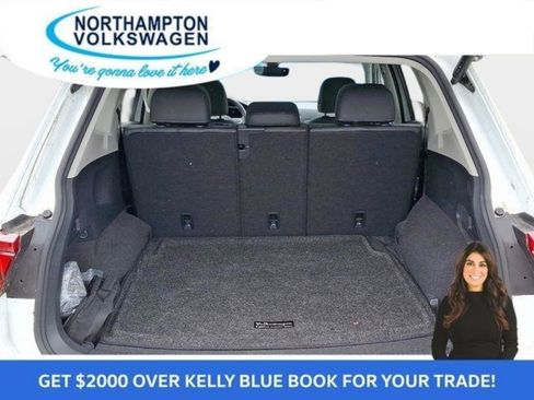 Used 2022 Volkswagen Tiguan SE w/ Panoramic Sunroof Package image 29