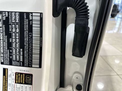 Used 2022 Mercedes-Benz GLE 450 4MATIC image 33