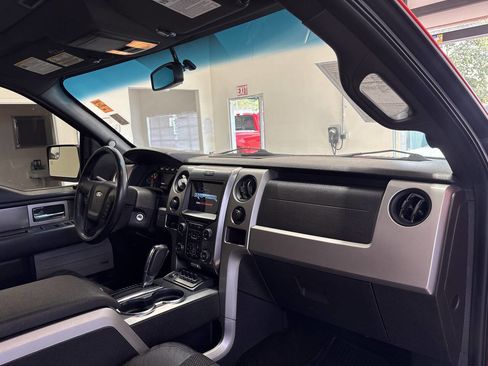 Used 2014 Ford F150 Raptor w/ Equipment Group 801A Luxury image 34