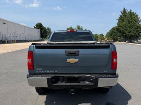 Used 2010 Chevrolet Silverado 1500 LT w/ Power Pack Plus AWD/4WD image 5