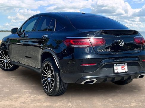 Used 2020 Mercedes-Benz GLC 300 4MATIC Coupe image 4