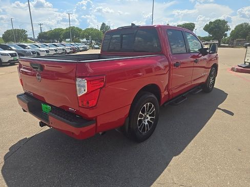 Certified 2024 Nissan Titan SV w/ SV Convenience Package image 30