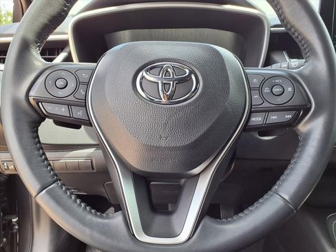 Used 2024 Toyota Corolla SE image 16
