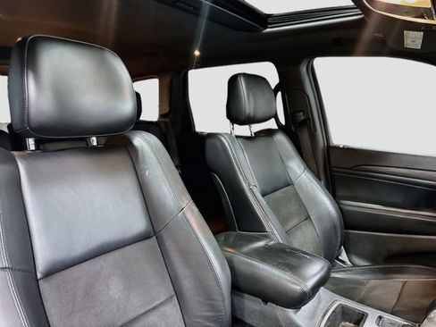 Used 2019 Jeep Grand Cherokee Altitude AWD/4WD image 22