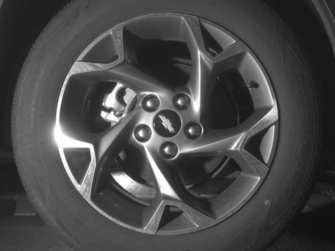 Used 2025 Chevrolet Trax LT w/ LT Convenience Package image 15