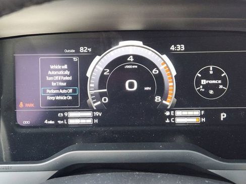 New 2025 Toyota Tundra Limited image 11