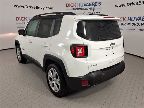 Certified 2022 Jeep Renegade Limited image 4