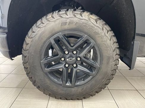 Used 2021 Chevrolet Silverado 1500 LT Trail Boss AWD/4WD image 7