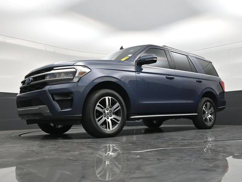 Used 2023 Ford Expedition XLT RWD image 20