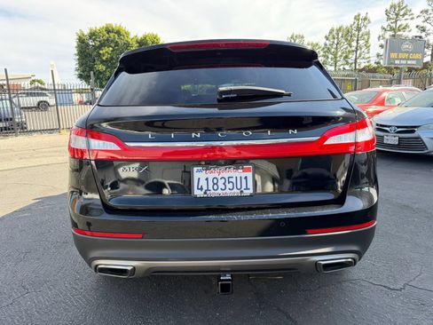 Used 2016 Lincoln MKX Select FWD image 15