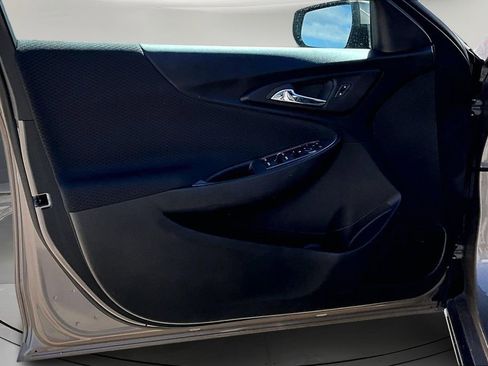 Used 2024 Chevrolet Malibu LT image 19