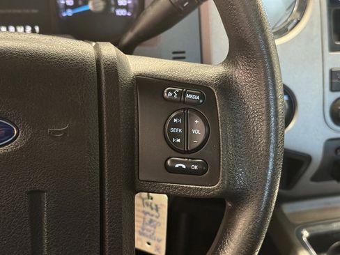 Used 2013 Ford F250 XLT w/ XLT Interior Pkg image 14