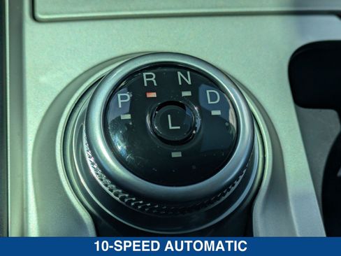 Certified 2023 Ford Explorer XLT RWD image 34
