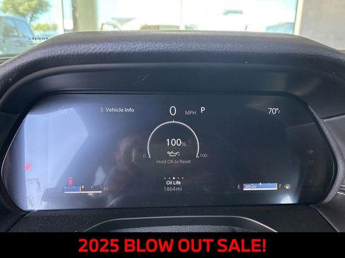 New 2025 Jeep Grand Cherokee Laredo X image 13