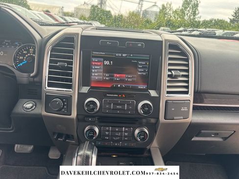 Used 2015 Ford F150 Platinum w/ Equipment Group 701A Luxury AWD/4WD image 24