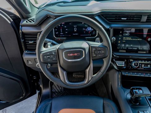 Used 2026 GMC Sierra 1500 AT4 w/ Technology Package image 19