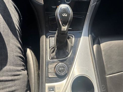 Used 2020 INFINITI Q50 Luxe w/ All Weather Package RWD image 18