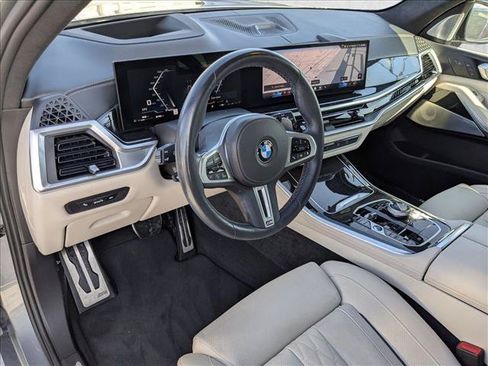 Used 2024 BMW X5 M60i AWD/4WD image 9