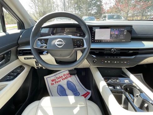 New 2025 Nissan Murano SL image 24