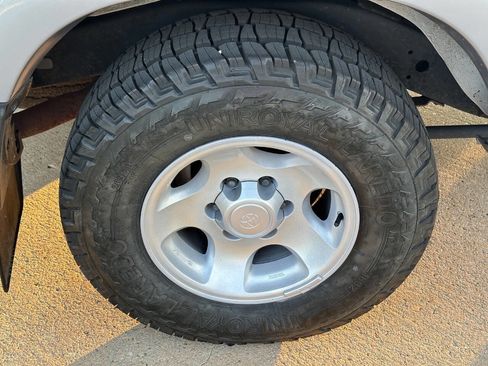 Used 1996 Toyota Land Cruiser image 40