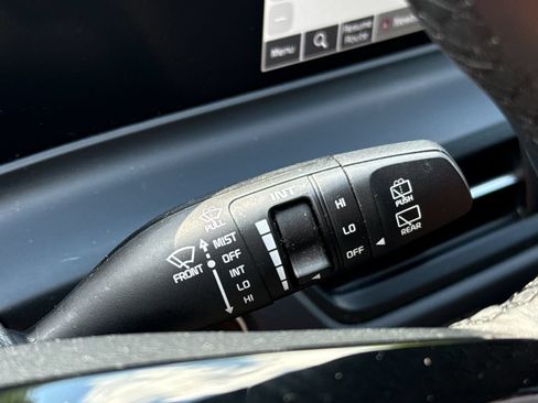 Certified 2024 Kia Seltos EX AWD/4WD image 30