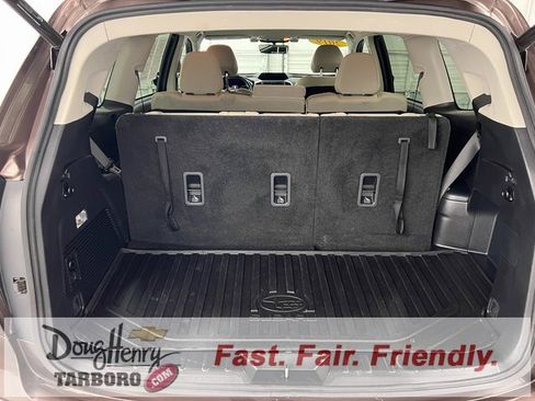 Used 2019 Subaru Ascent Premium image 36