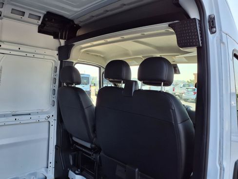 Used 2023 RAM ProMaster 2500 w/ Premium Convenience Group (B) FWD image 22