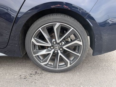 Used 2022 Toyota Corolla SE w/ SE Premium Package image 23