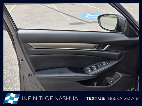 Used 2018 Honda Accord LX image 9