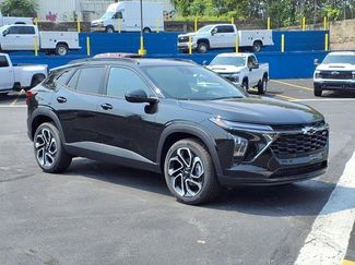 New 2025 Chevrolet Trax RS w/ Sunroof Package image 1