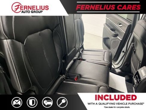 Used 2023 Jeep Grand Cherokee L Limited w/ Trailer Tow Group (B) image 29