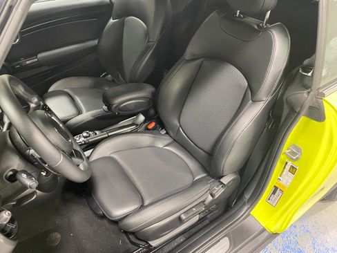 Certified 2023 MINI Cooper S image 21