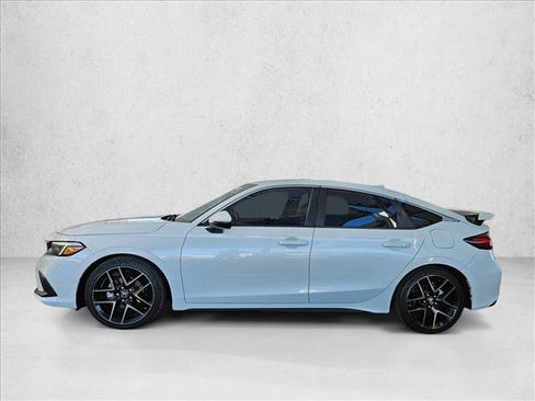 Used 2024 Honda Civic Sport Touring image 9