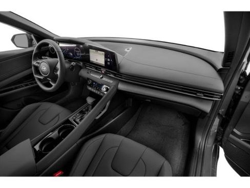 Used 2024 Hyundai Elantra Limited FWD image 19
