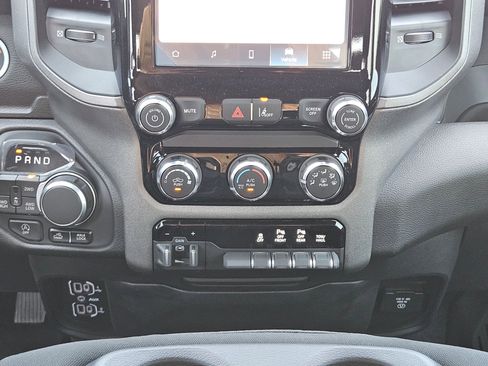 New 2026 RAM 1500 Classic Warlock image 17