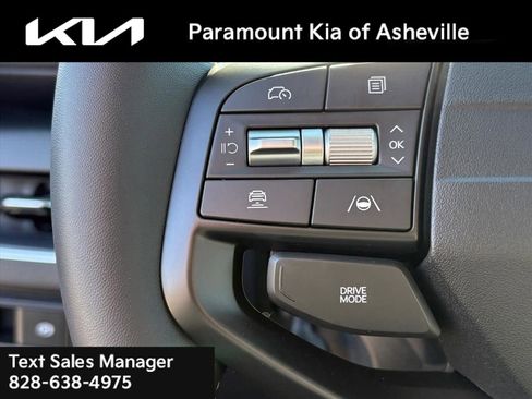 New 2025 Kia K4 EX image 25