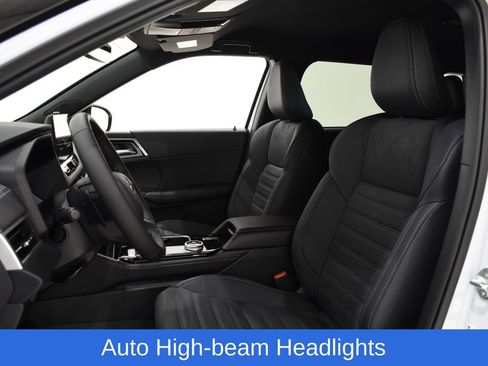 New 2026 Mitsubishi Outlander LE AWD/4WD image 19