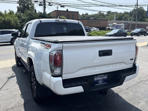 Used 2023 Toyota Tacoma TRD Sport AWD/4WD image 7