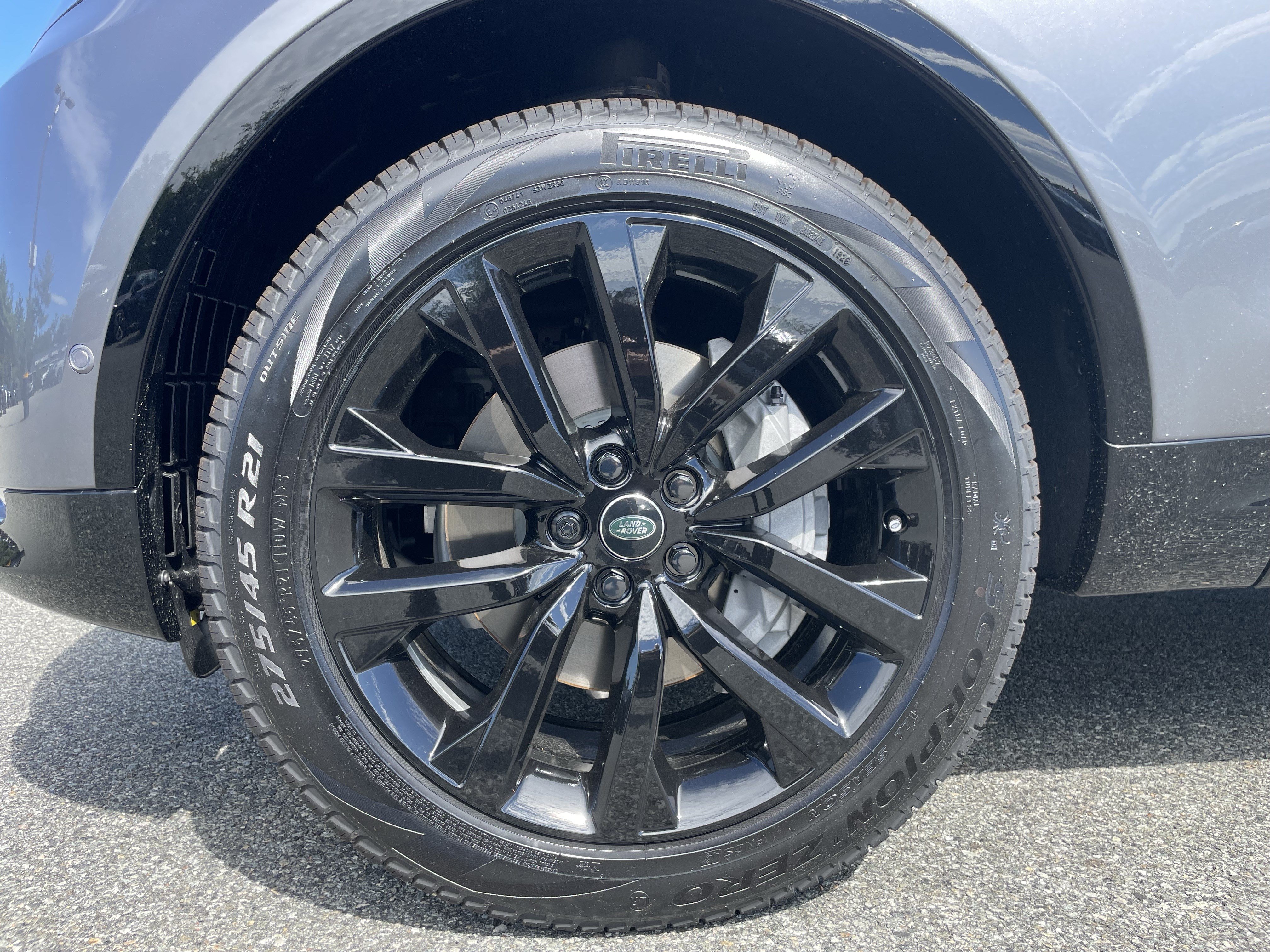 New 2026 Land Rover Discovery Dynamic SE AWD/4WD image 9