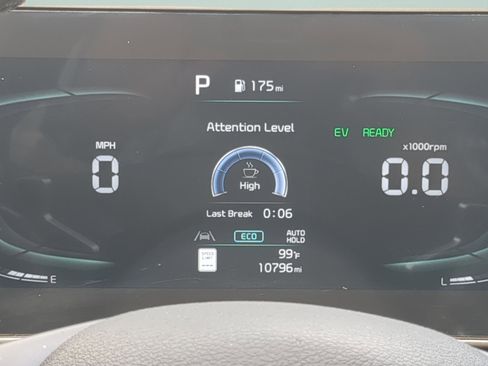 Certified 2024 Kia Sportage EX w/ EX Premium Package AWD/4WD image 23