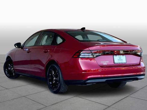 Used 2025 Honda Accord SE image 11