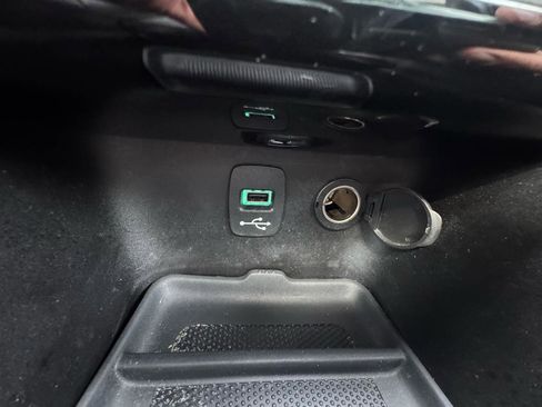 Used 2012 Chrysler 200 Limited w/ Sun/Sound Group image 23