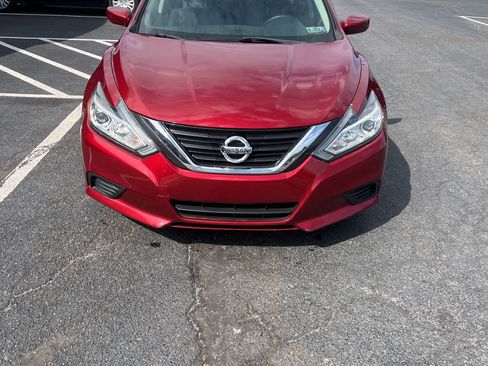 Used 2018 Nissan Altima 2.5 S w/ S Convenience Package image 9