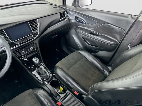 Used 2019 Buick Encore Preferred image 22