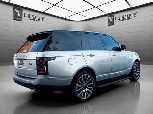 Used 2020 Land Rover Range Rover HSE image 3