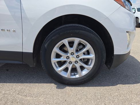 Certified 2021 Chevrolet Equinox LS FWD image 28