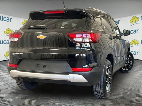 Used 2025 Chevrolet TrailBlazer LT image 6
