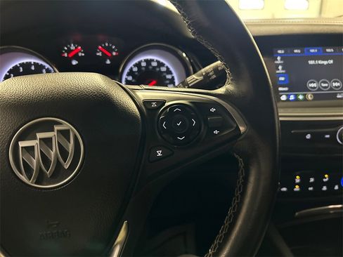 Used 2019 Buick Regal Preferred image 20