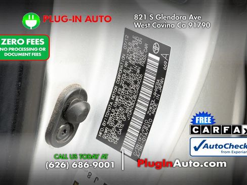 Used 2012 Toyota Prius Three w/ Solar Roof Pkg FWD image 7