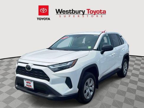 Certified 2023 Toyota RAV4 LE AWD/4WD image 5